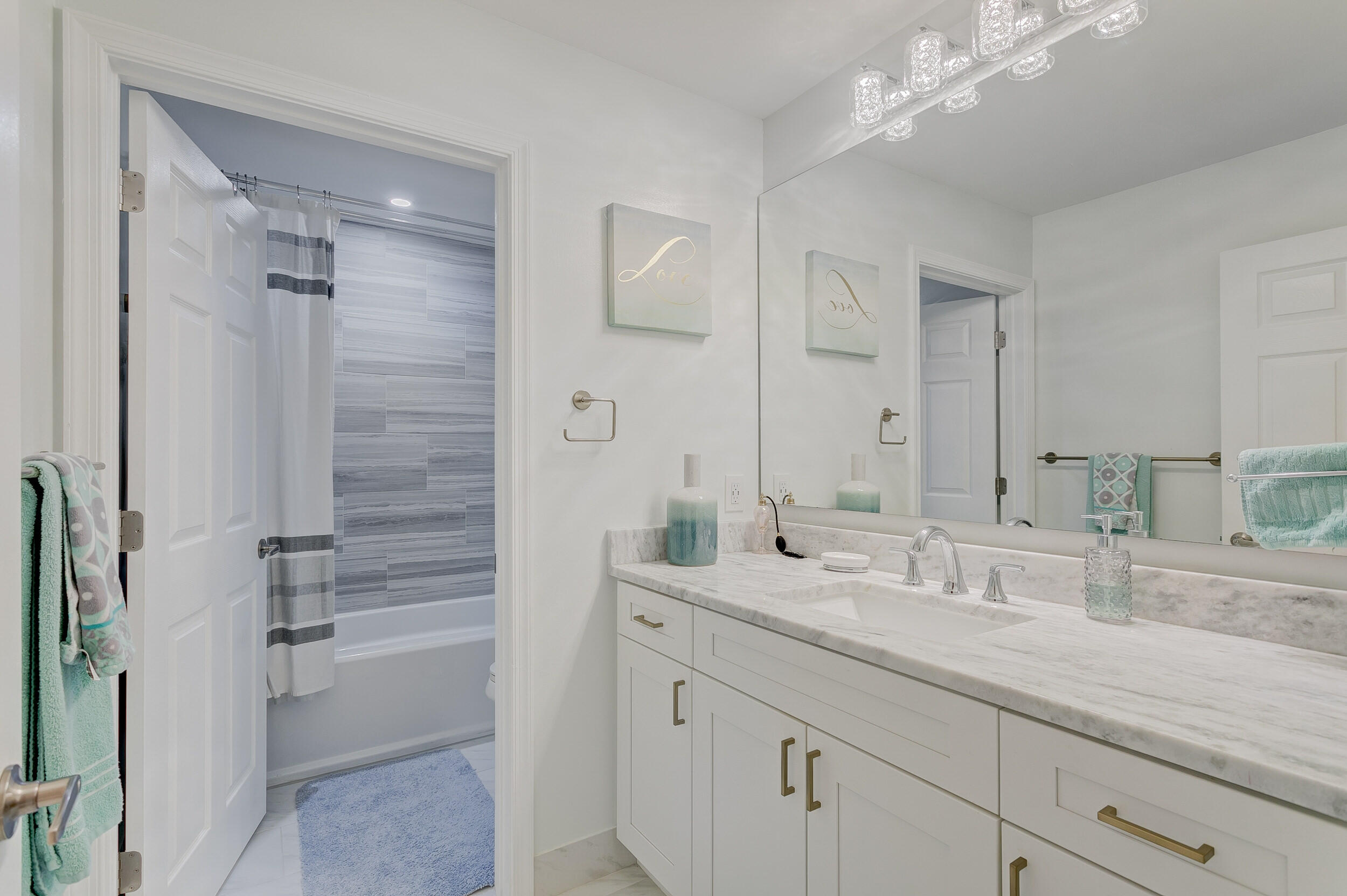 11280 Coral Key Drive Boca Raton, FL 33498 - Photo 47 of 71 47