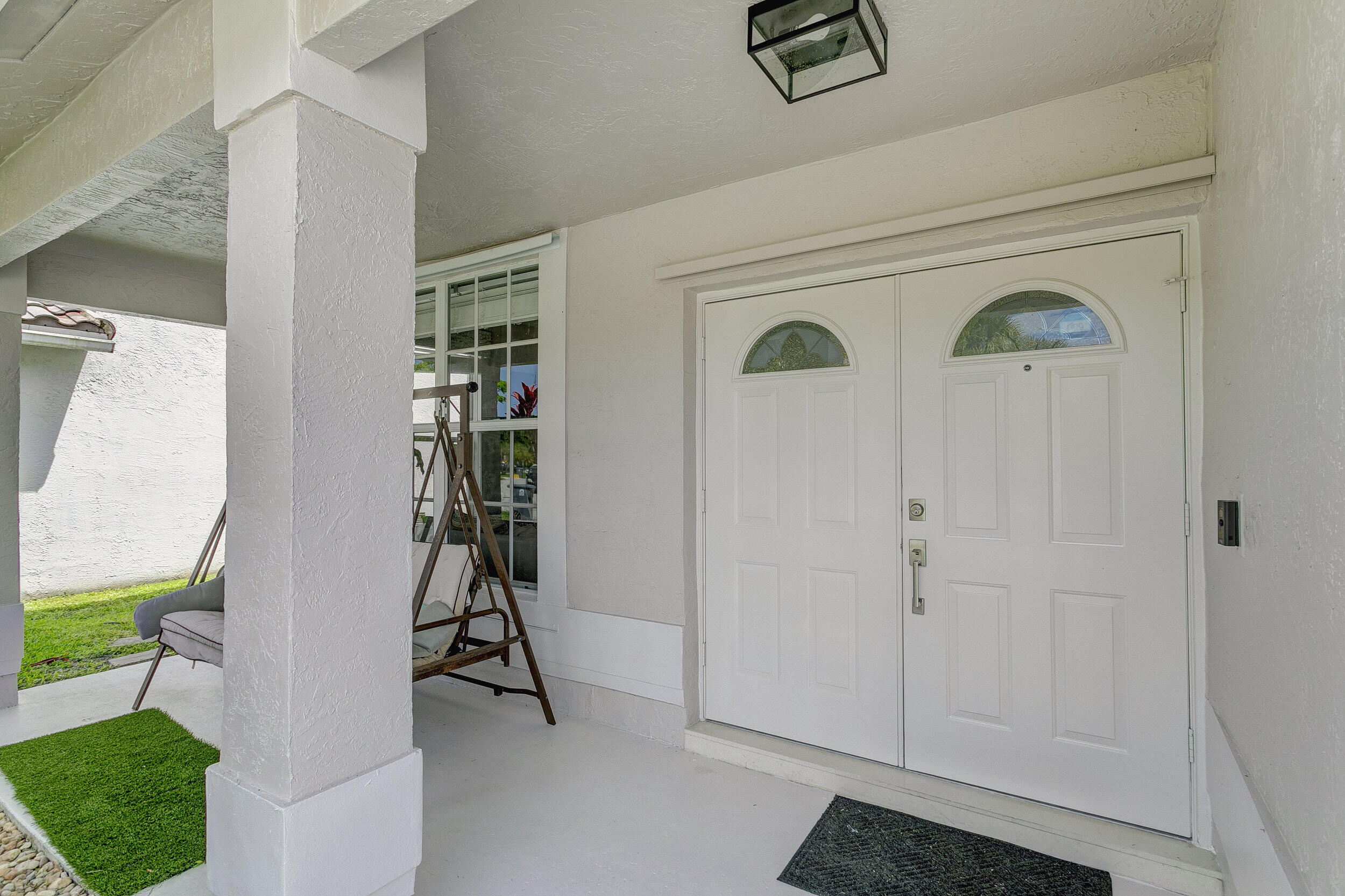 11280 Coral Key Drive Boca Raton, FL 33498 - Photo 6 of 71 6
