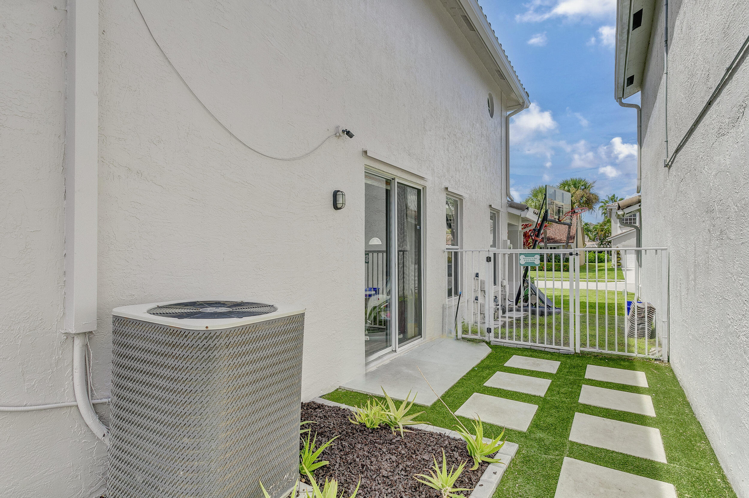 11280 Coral Key Drive Boca Raton, FL 33498 - Photo 65 of 71 64