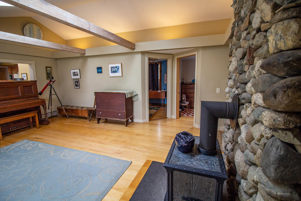 1175 Newbury Neck Road Surry, ME 04684 - Photo 26 of 44 021