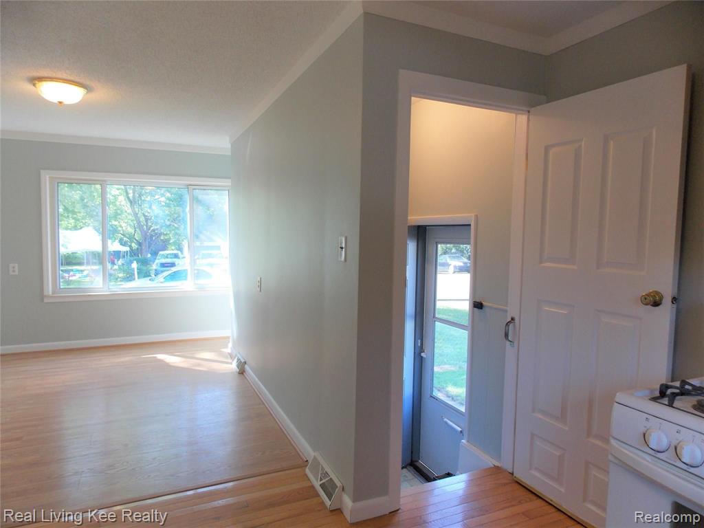 1857 Dawes Avenue Rochester Hills, MI 48307 - Photo 14 of 27