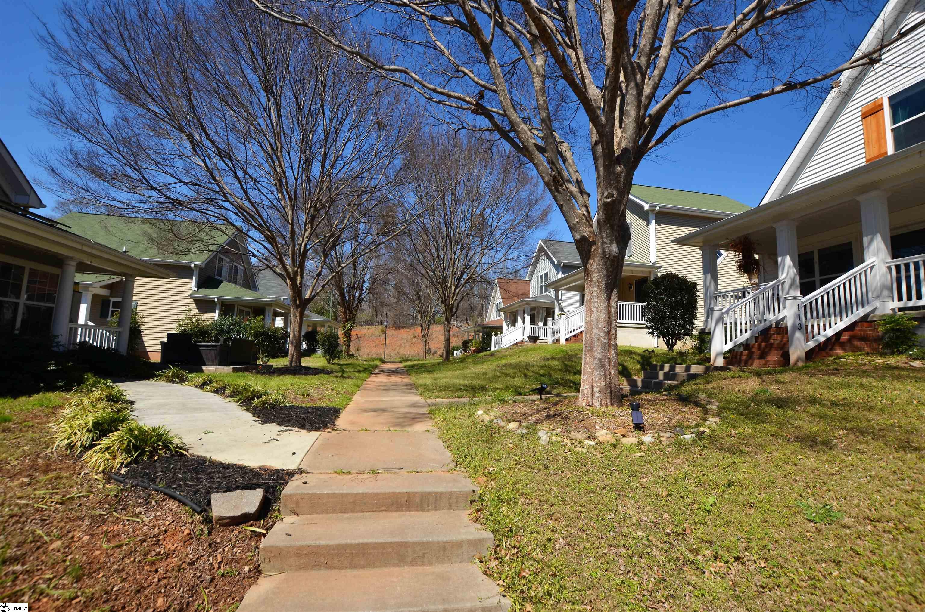 111 Provence Street Greenville, SC 29607 - Photo 2 of 13 Gallery Image 2