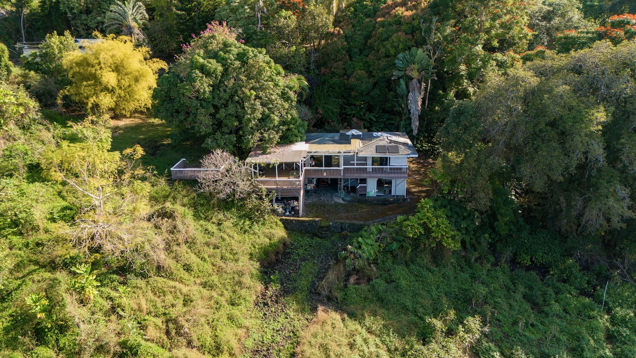 83-5621 Hawaii Belt Road Captain Cook, HI 96704 - Photo 3 of 28