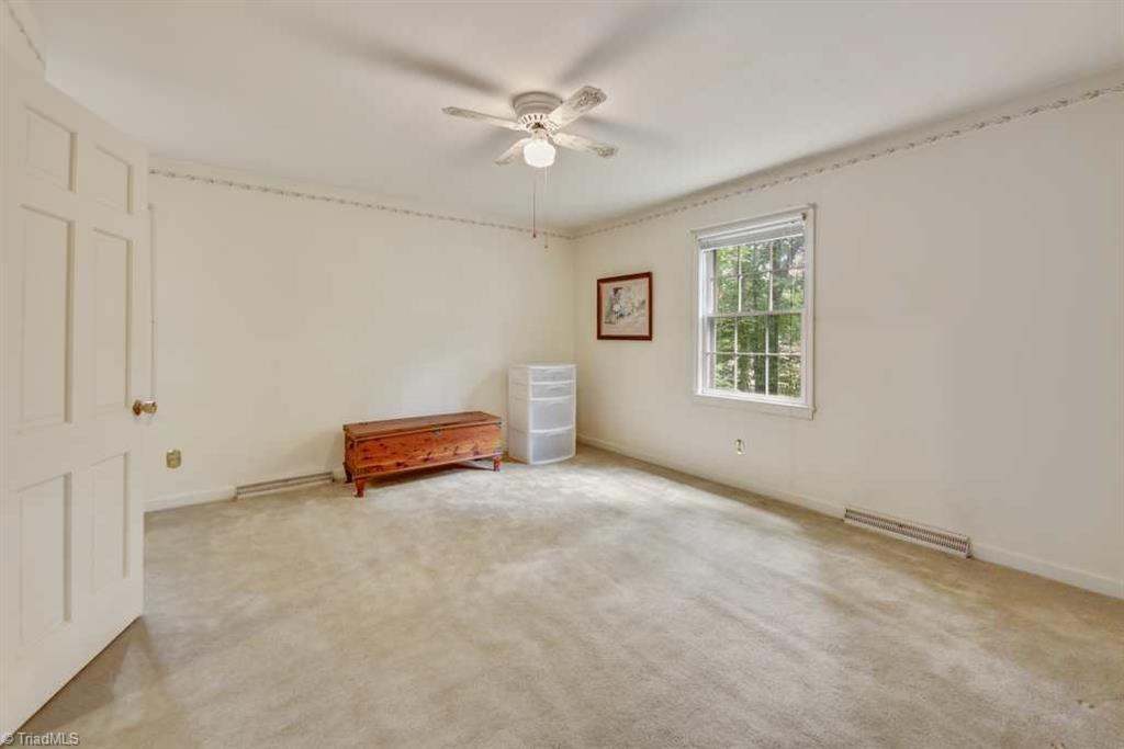 440 Briarlea Road Winston-Salem, NC 27104 - Photo 36 of 50 Gallery Image 36