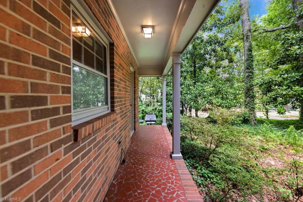 440 Briarlea Road Winston-Salem, NC 27104 - Photo 48 of 50 Gallery Image 48