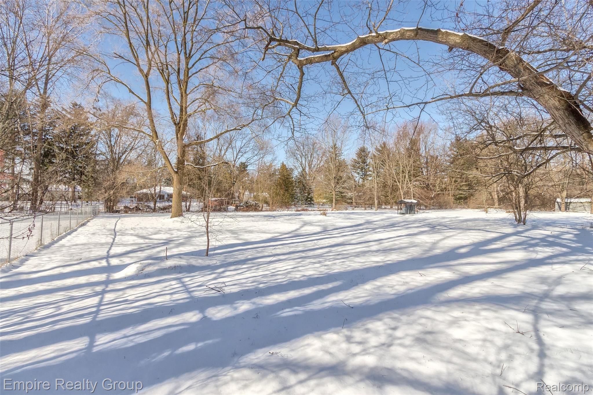 16331 Inkster Road Livonia, MI 48154 - Photo 39 of 40 40.jpg