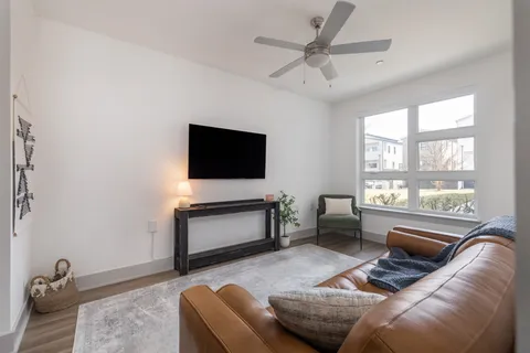 $345,000 | 542 Southgate Avenue, Unit 205, Nashville, TN 37203