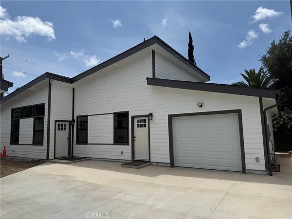 $2,999,999 | 6530 Shoup Avenue, Canoga Park, CA 91303