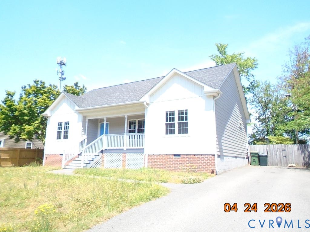 2707 Berry Road Richmond, VA 23234 - Photo 2 of 16 Ranch-style residence featuring a prominent covere