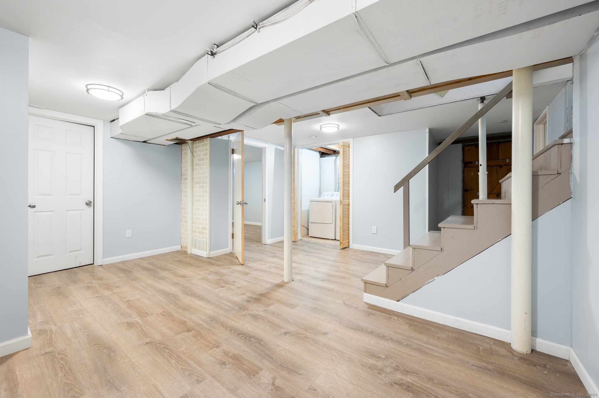 21 Davis Road East Hartford, CT 06118 - Photo 16 of 21 a view of an empty room