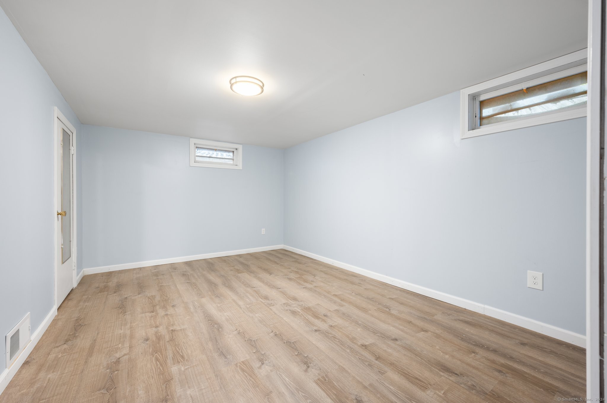 21 Davis Road East Hartford, CT 06118 - Photo 17 of 21 a view of an empty room