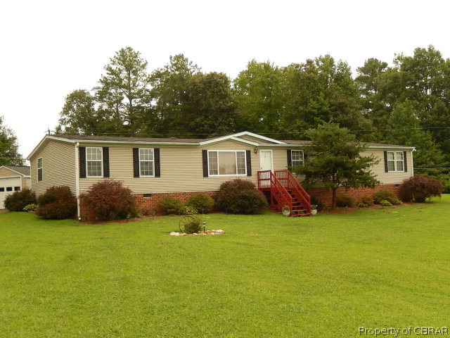 11607 Woods Cross Road Gloucester, VA 23061 - Photo 7 of 32