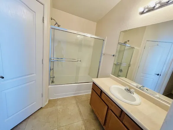 $1,900 | 39974 West Thornberry Lane, Maricopa, AZ 85138