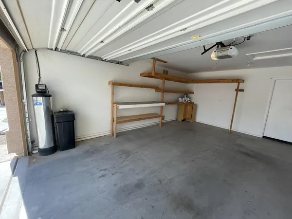 $1,900 | 39974 West Thornberry Lane, Maricopa, AZ 85138