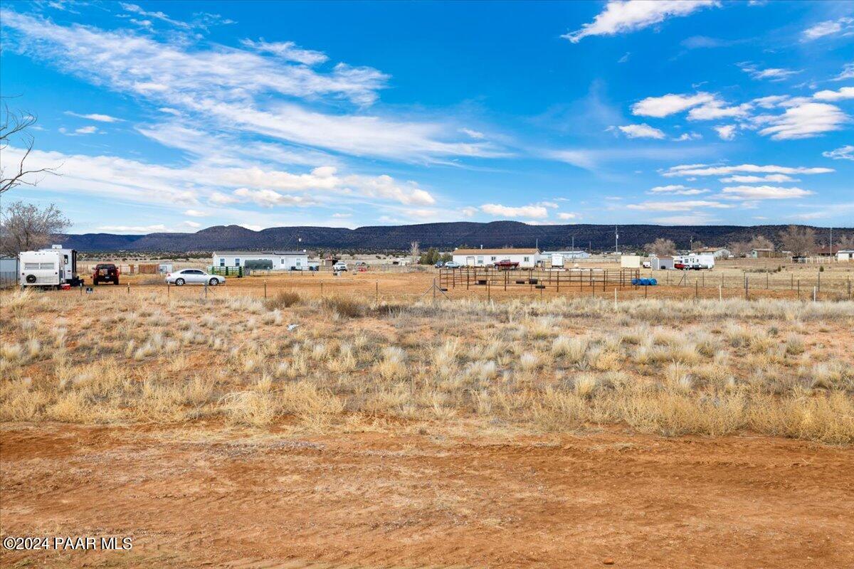 25341 North Mitchell Road Paulden, AZ 86334 - Photo 13 of 17 a view of an ocean