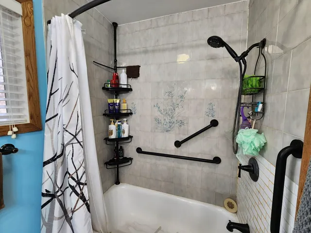 $325,000 | 644 Greenfield Street, Elkhorn, WI 53121