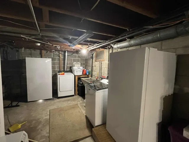 $325,000 | 644 Greenfield Street, Elkhorn, WI 53121