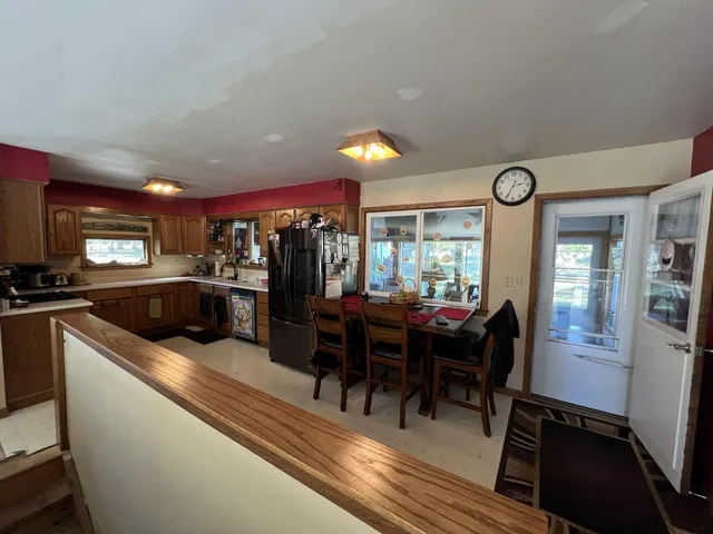 $325,000 | 644 Greenfield Street, Elkhorn, WI 53121