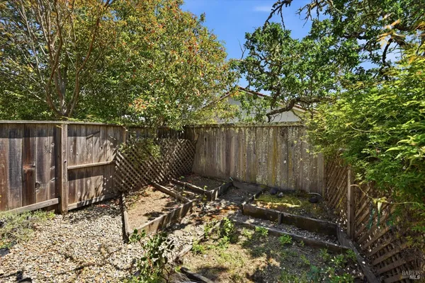 $949,000 | 9607 Montez Court, Windsor, CA 95492