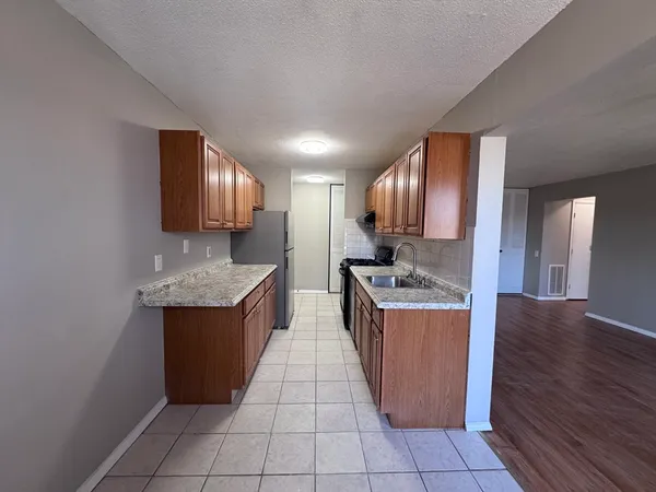 $275,000 | 68 Shrewsbury Green Drive, Unit J, Shrewsbury, MA 01545