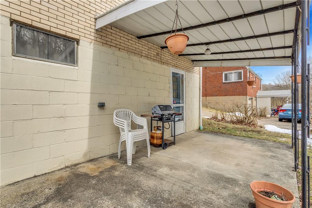 1052 Universal Road Pittsburgh, PA 15235 - Photo 23 of 23 Gallery Image 23