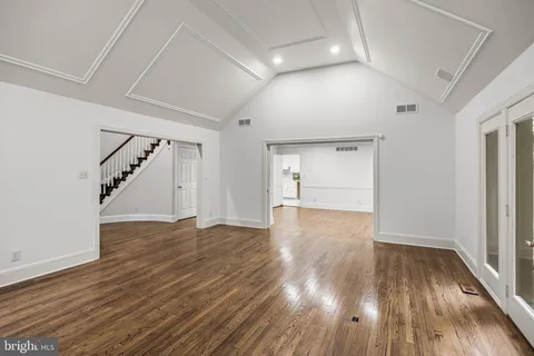 $975,000 | 465 Windrow Clusters Drive, Moorestown, NJ 08057