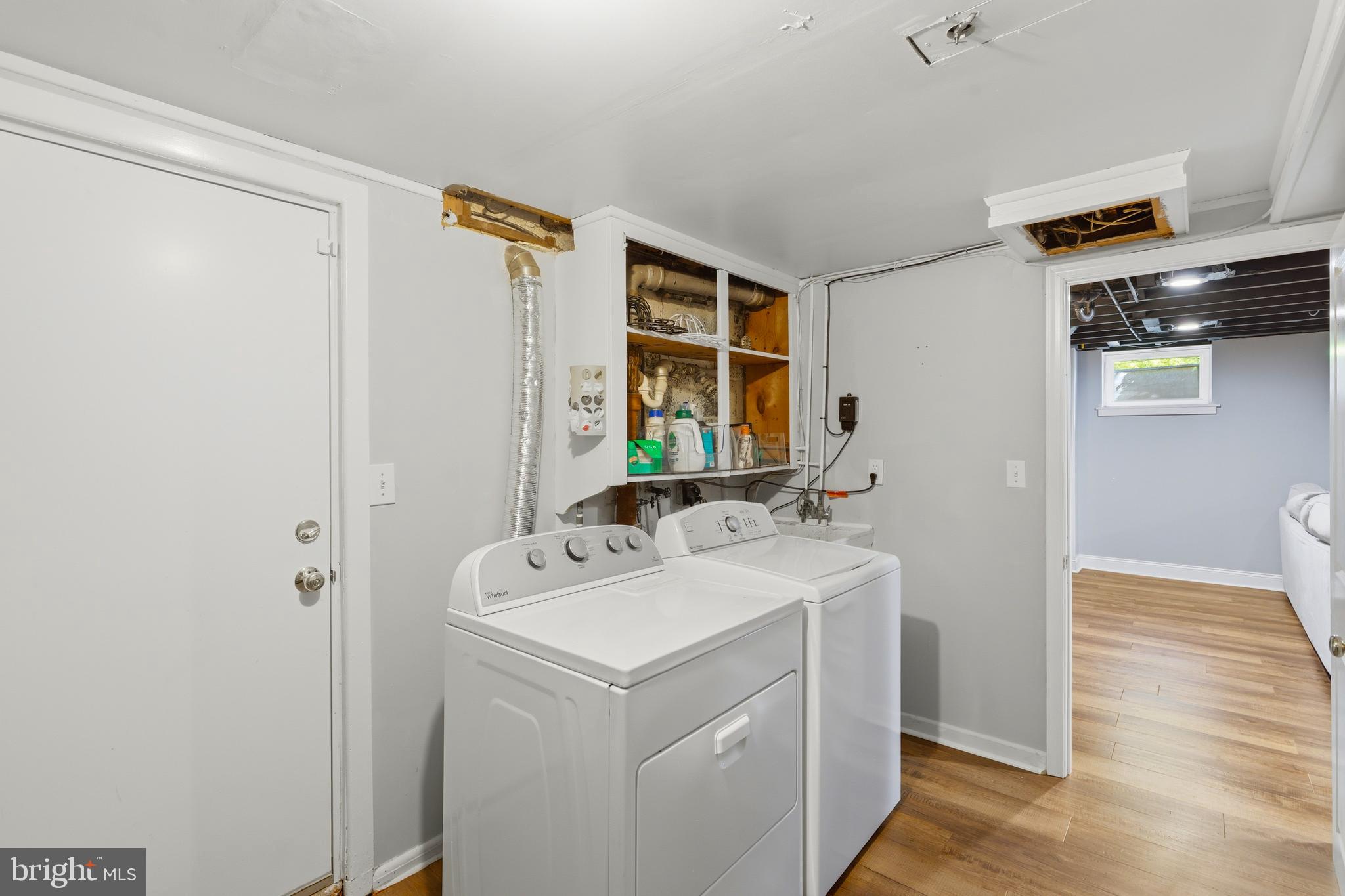10319 Greentop Road Cockeysville, MD 21030 - Photo 18 of 28 Lower Level - Laundry room with storage