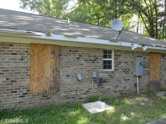 2318 Purdy Avenue High Point, NC 27260 - Photo 2 of 6 Exterior Back.