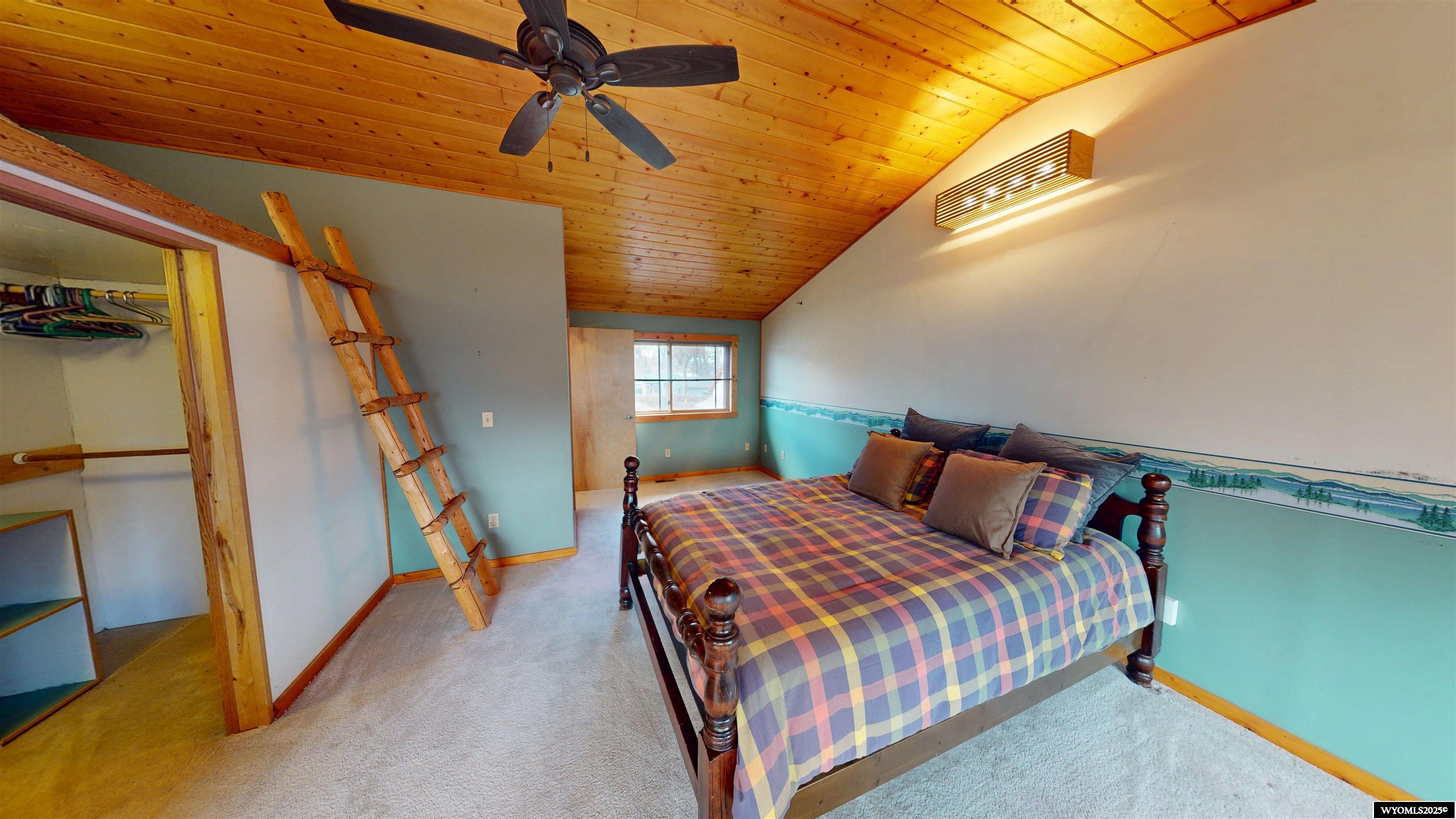 442 Eugene Street Lander, WY 82520 - Photo 15 of 47