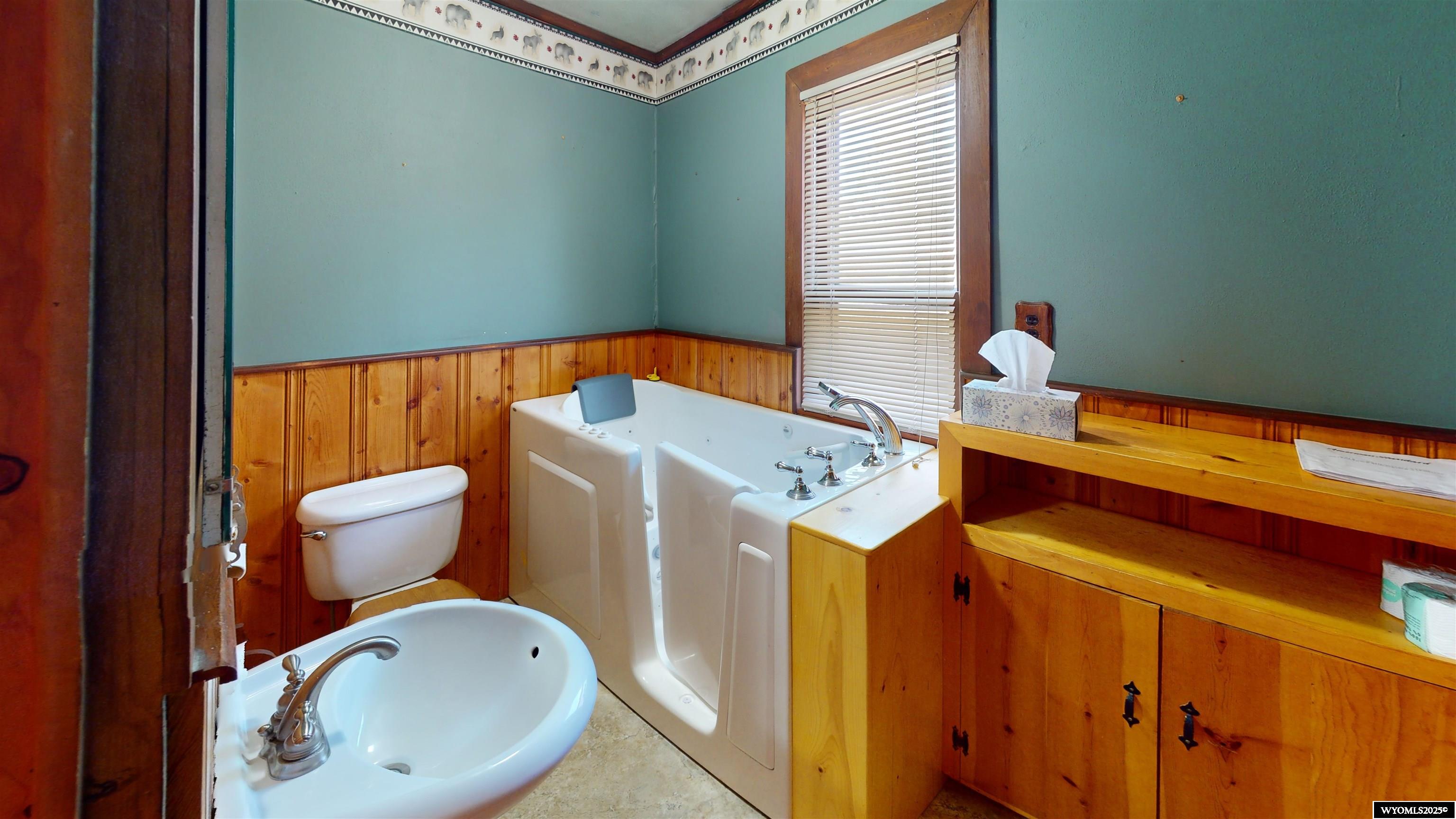 442 Eugene Street Lander, WY 82520 - Photo 33 of 47