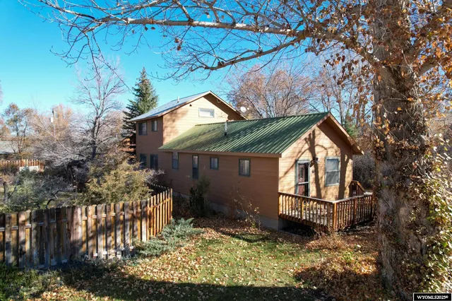 $365,000 | 442 Eugene Street, Lander, WY 82520