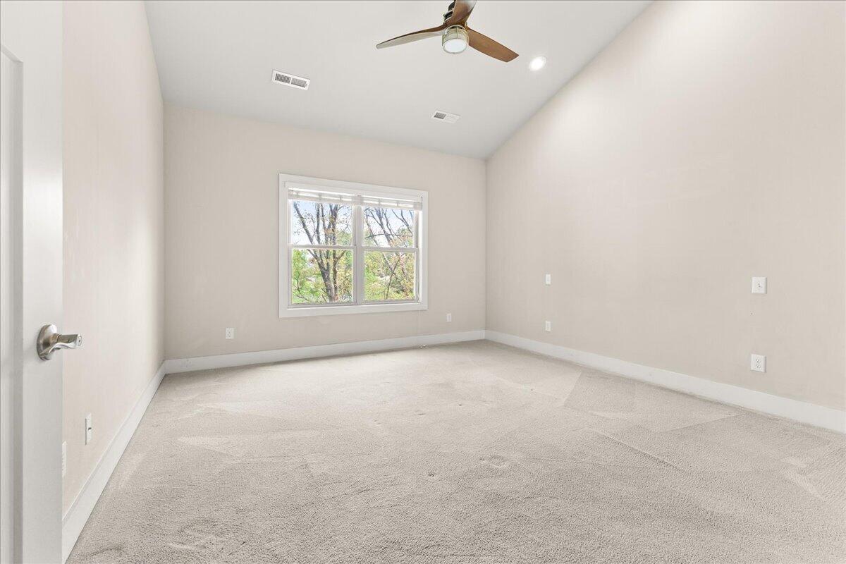 2756 McVitty Road Roanoke, VA 24018 - Photo 17 of 48 21-2756 McVitty Rd-21