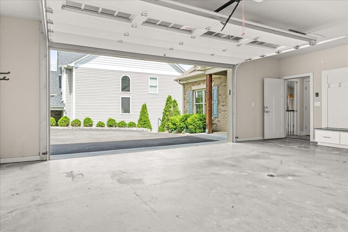 2756 McVitty Road Roanoke, VA 24018 - Photo 27 of 48 31-2756 McVitty Rd-31