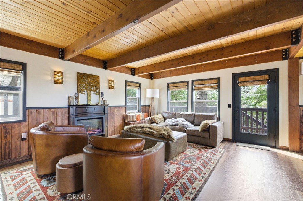 170 Fir Terrace Cedar Glen, CA 92321 - Photo 11 of 48 Living Room