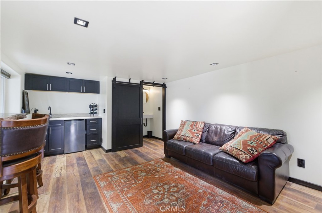 170 Fir Terrace Cedar Glen, CA 92321 - Photo 30 of 48 Guest Suite
