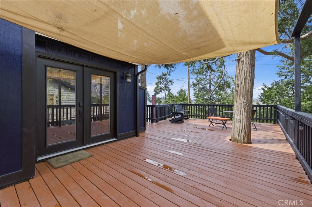 170 Fir Terrace Cedar Glen, CA 92321 - Photo 34 of 48 Deck From Laundry Room
