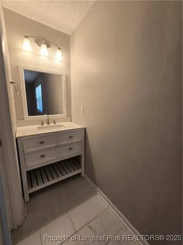 $1,600 | 6911 Wickersham Road, Fayetteville, NC 28314