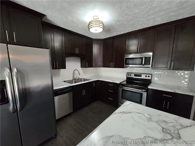 $1,600 | 6911 Wickersham Road, Fayetteville, NC 28314