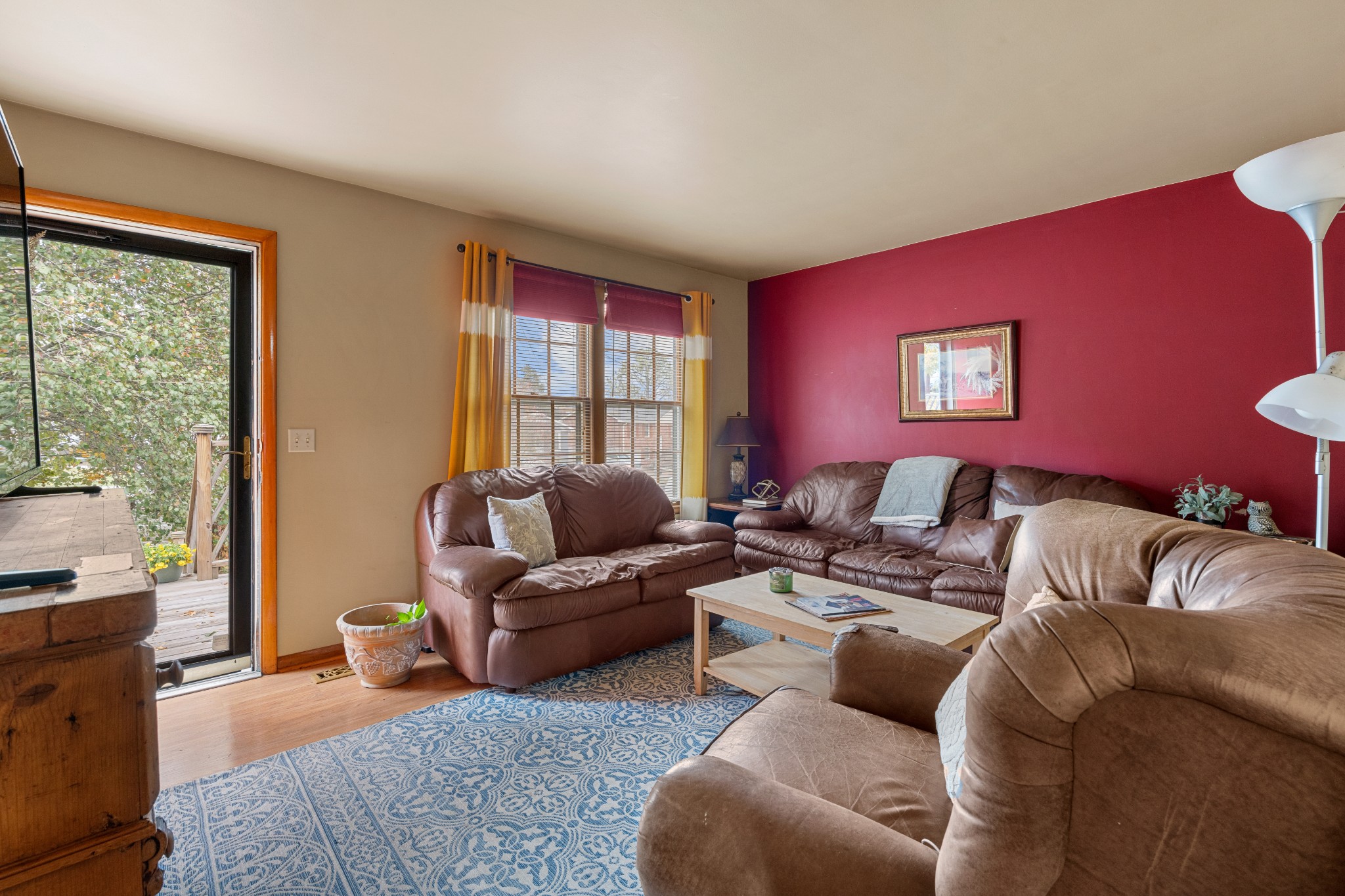 612 Canton Pass Madison, TN 37115 - Photo 5 of 24 a living room with furniture and a window