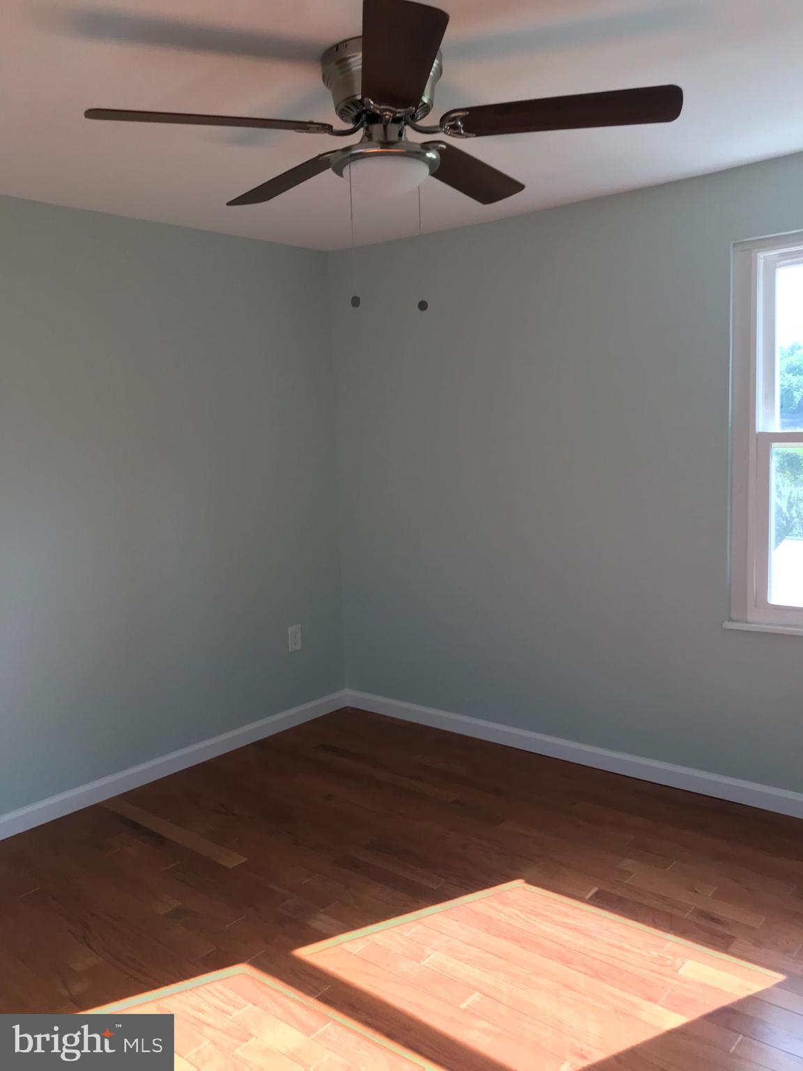 12613 Lunan Road Clinton, MD 20735 - Photo 8 of 10 Bedroom