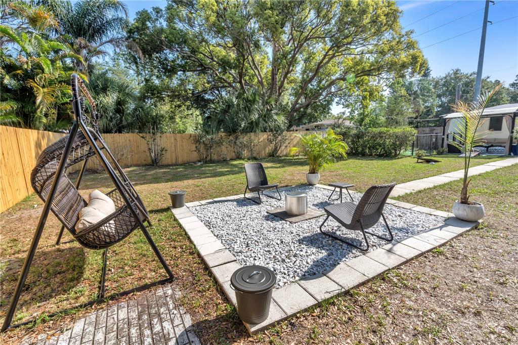 1966 Trotter Road Largo, FL 33774 - Photo 31 of 38 Gallery Image 31