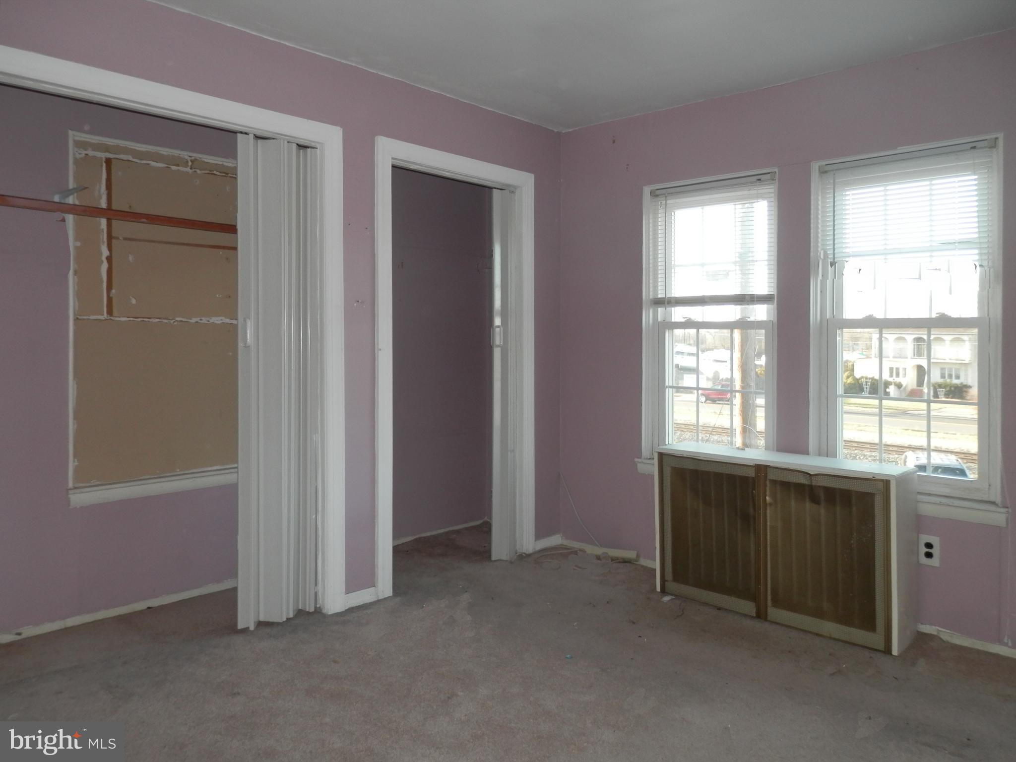 306 Front Street Delran, NJ 08075 - Photo 14 of 18 Front Bedroom