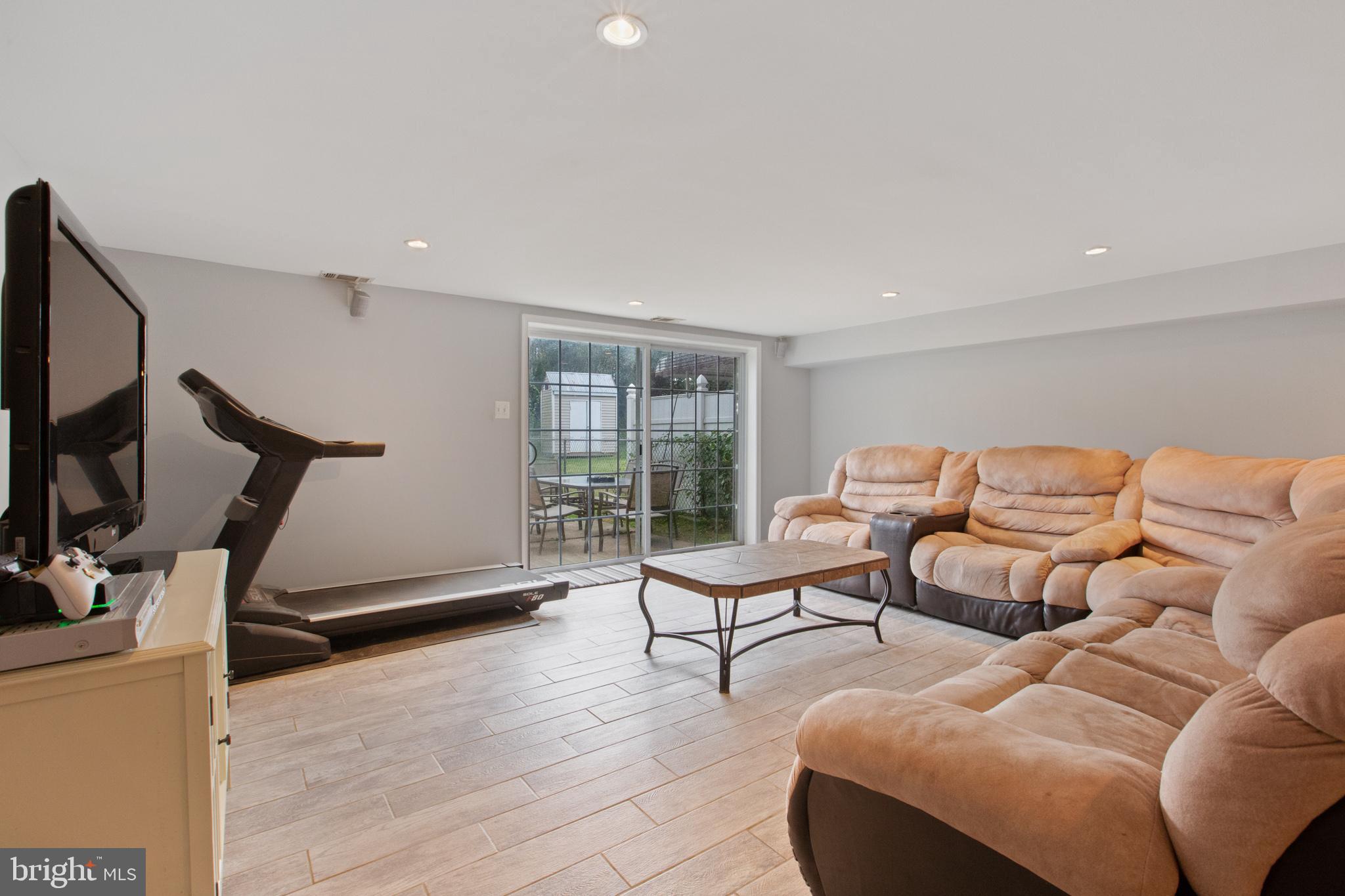 117 Rennard Place Philadelphia, PA 19116 - Photo 24 of 30 Gallery Image 24