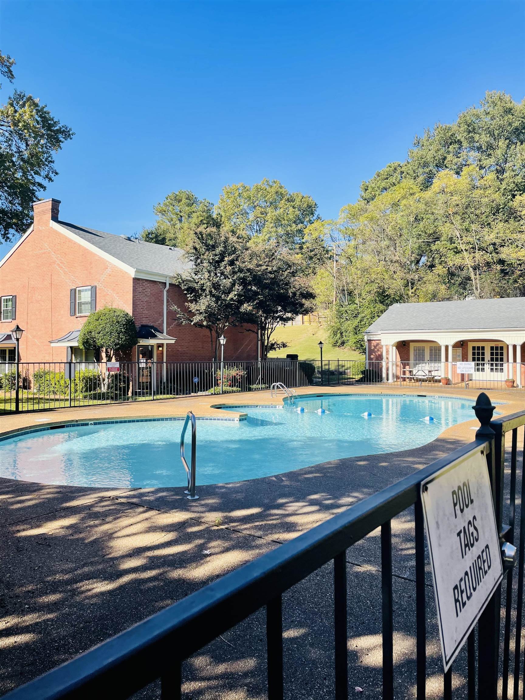 5720 Quince Road, Unit 1 Memphis, TN 38119 - Photo 2 of 18 a view of an outdoor space and yard