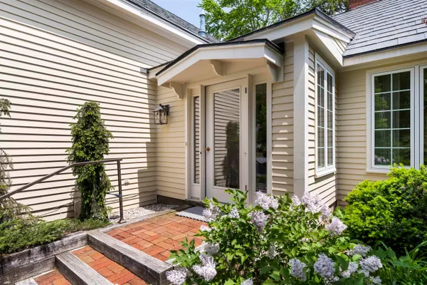 $565,000 | 68 Owls Nest Circle, Unit B7, Manchester, VT 05254