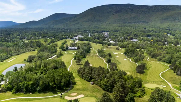 $565,000 | 68 Owls Nest Circle, Unit B7, Manchester, VT 05254