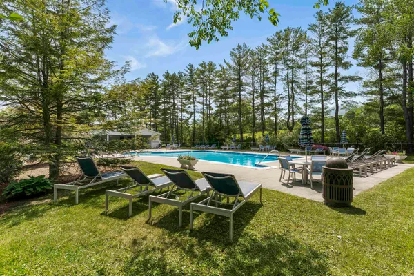 $565,000 | 68 Owls Nest Circle, Unit B7, Manchester, VT 05254