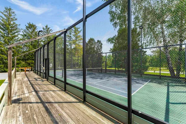 $565,000 | 68 Owls Nest Circle, Unit B7, Manchester, VT 05254