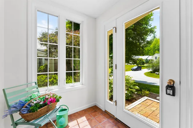 $625,000 | 68 Owls Nest Circle, Unit B7, Manchester, VT 05254