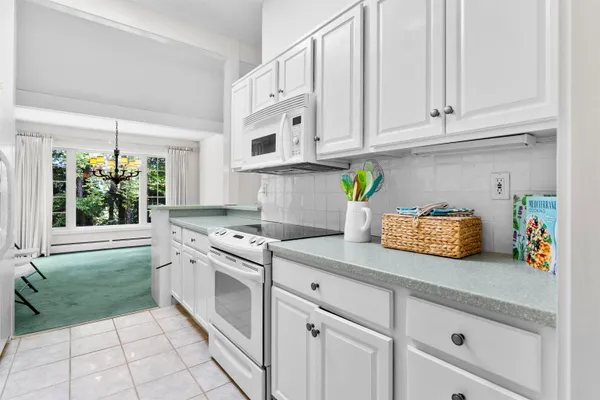 $565,000 | 68 Owls Nest Circle, Unit B7, Manchester, VT 05254